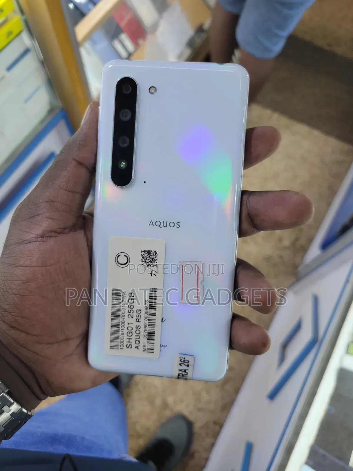 Sharp Aquos R5G 256 GB White