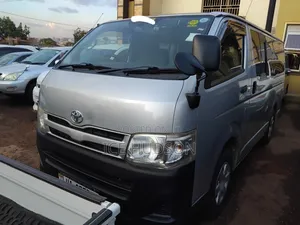 Toyota HiAce 2008 Silver