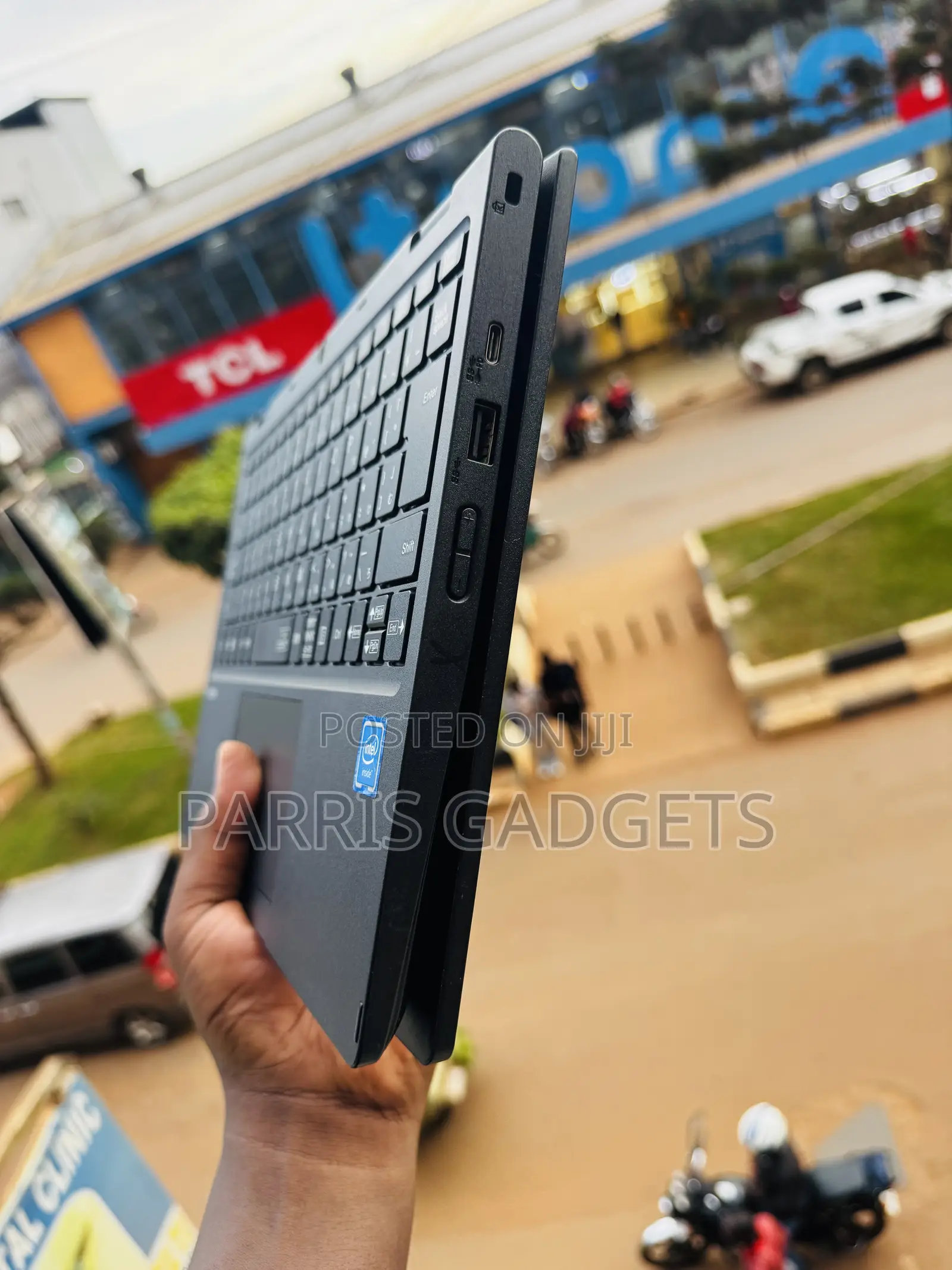 Laptop NEC 4GB Intel Celeron SSD 128GB