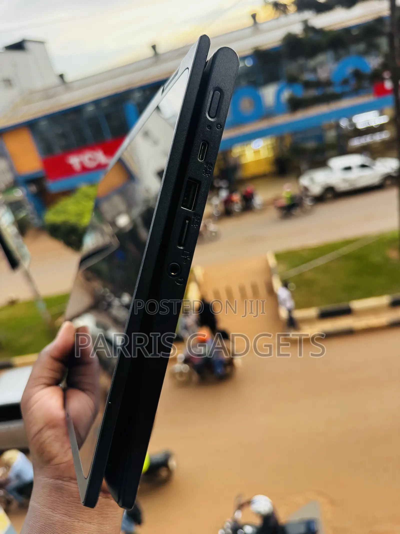 Laptop NEC 4GB Intel Celeron SSD 128GB