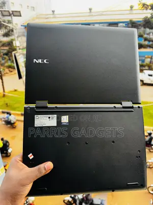 Laptop NEC 4GB Intel Celeron SSD 128GB