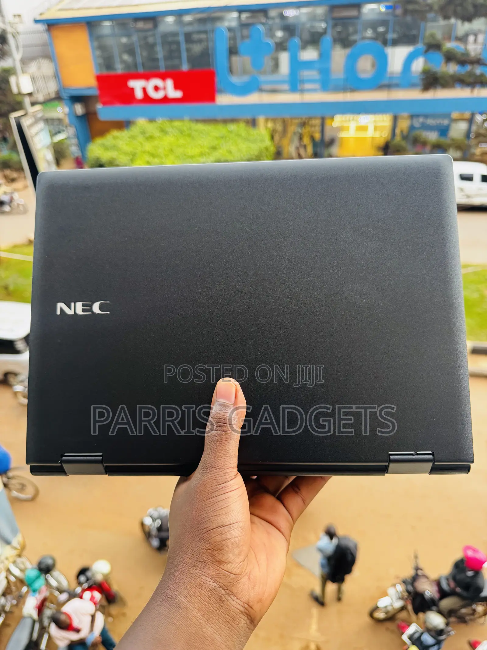 Laptop NEC 4GB Intel Celeron SSD 128GB