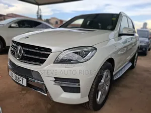 Mercedes-Benz M Class ML350 4MATIC 4dr SUV AWD (3.5L 6cyl 7A) 2014
