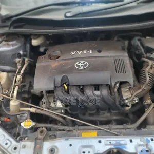 Toyota Corolla Rumion 2010