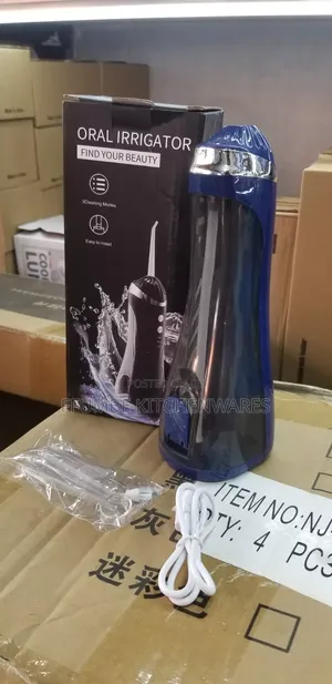Portable Dental Flosser