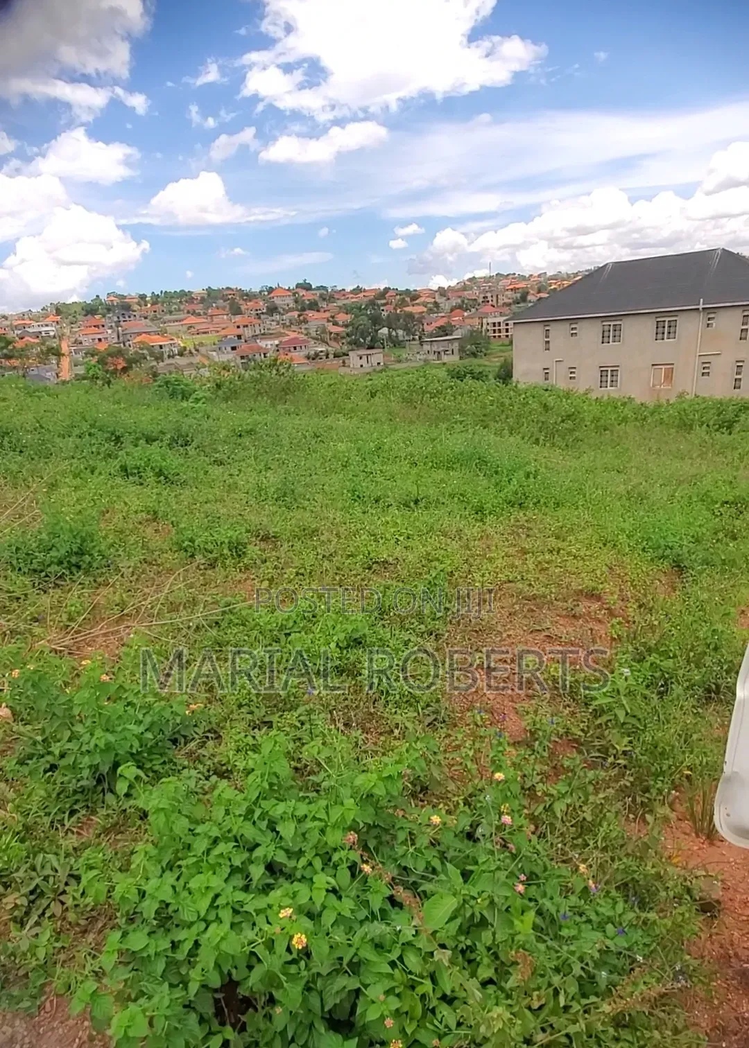 This Prime Estate Is Ready for Sale