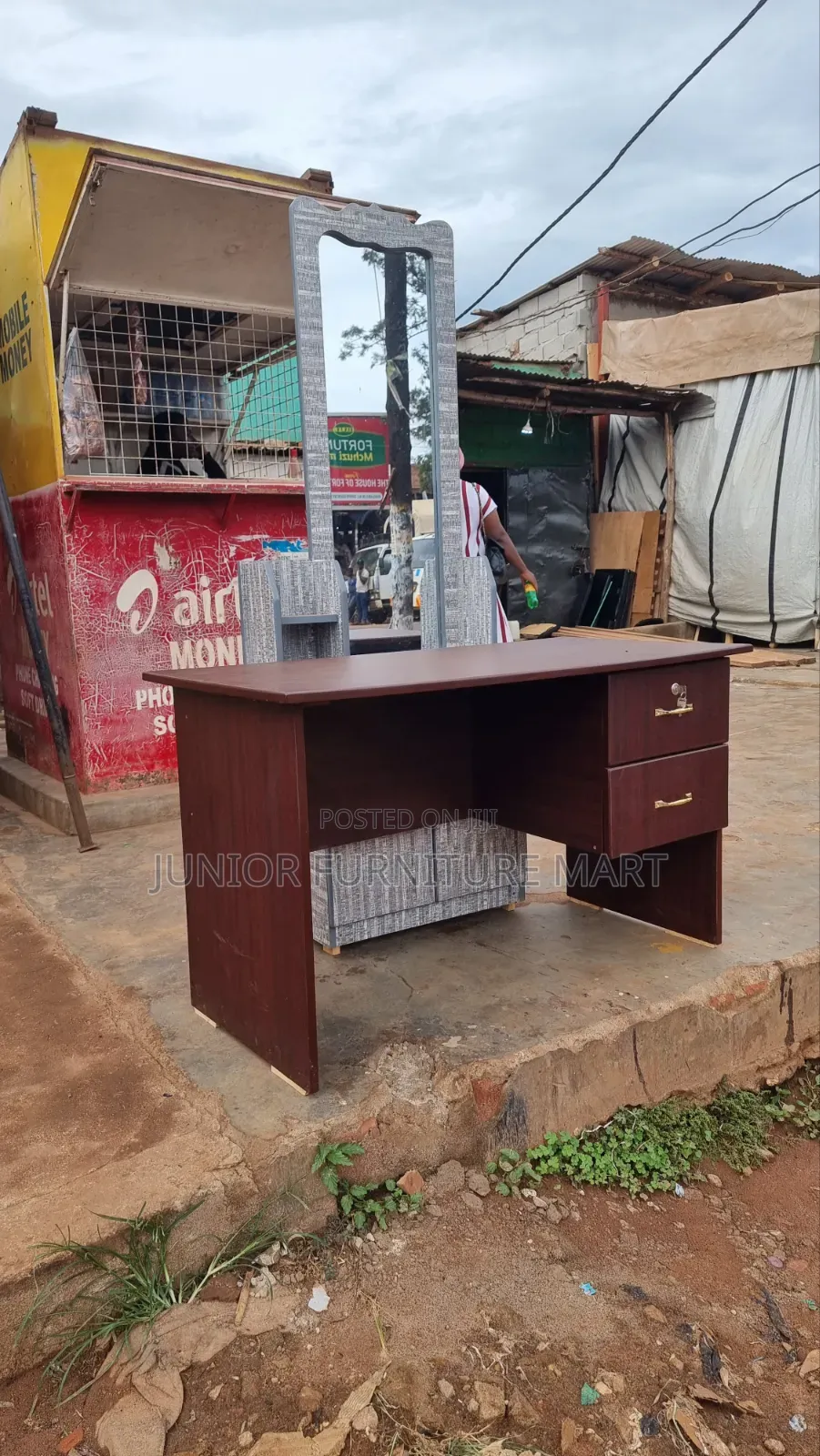 Modern Office Table in Coffee Brown