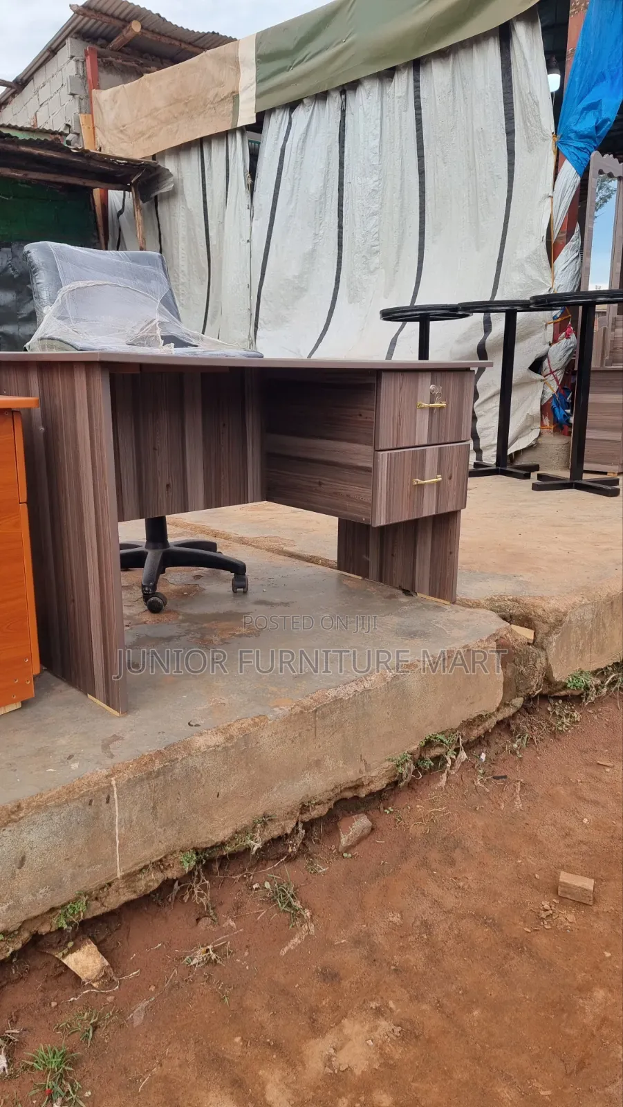 Office Table in Patchy Grey