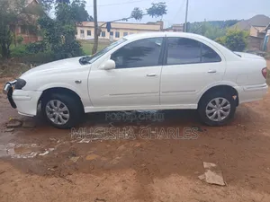 Nissan Bluebird 2011 Blue
