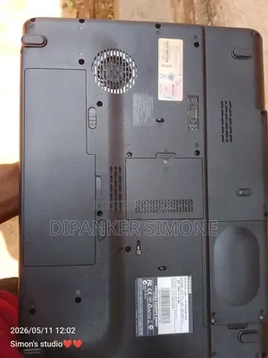 Laptop Toshiba Satellite A500 4GB Intel Core i5 HDD 512GB