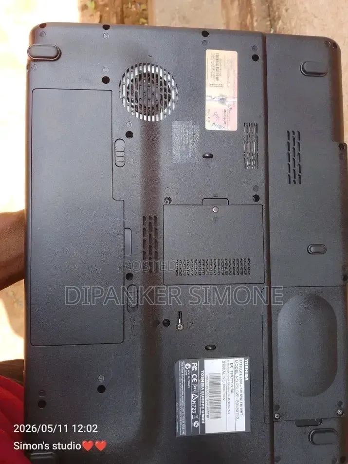 Laptop Toshiba Satellite A500 4GB Intel Core i5 HDD 512GB
