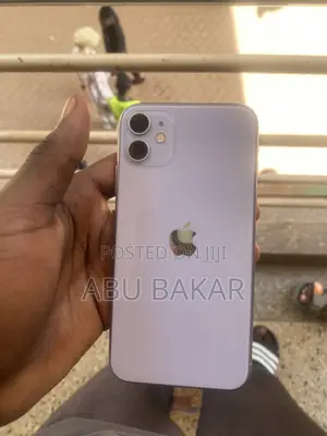Apple iPhone 11 64 GB Bronze