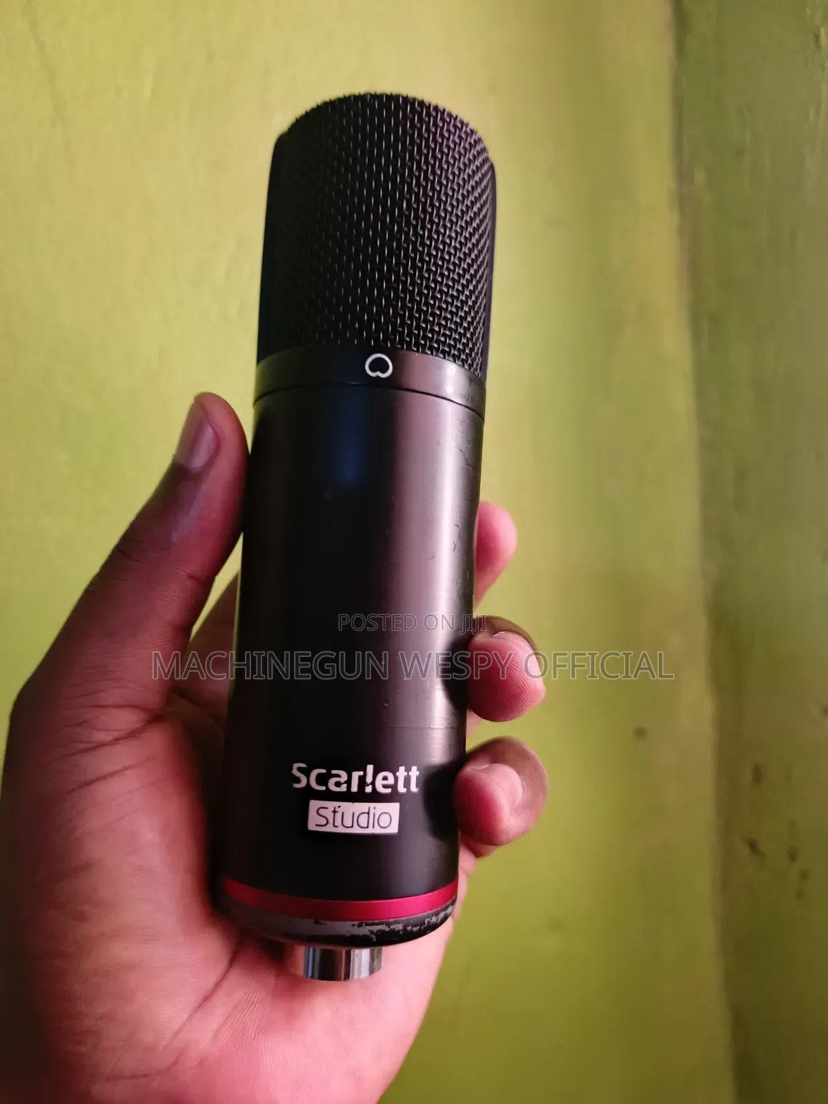 Focusrite Scalet Studio Microphone