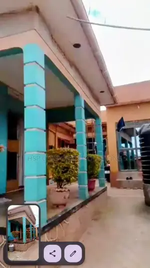 Furnished 2bdrm Room & Parlour in Makindye for sale