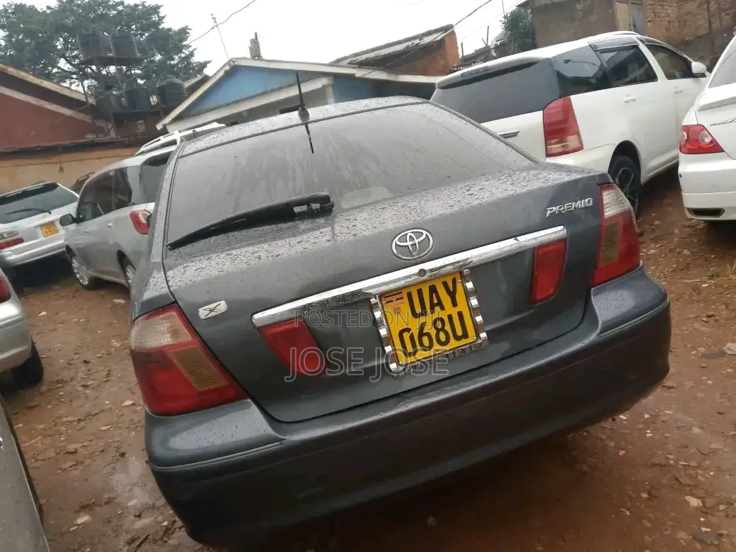 Toyota Premio 2005