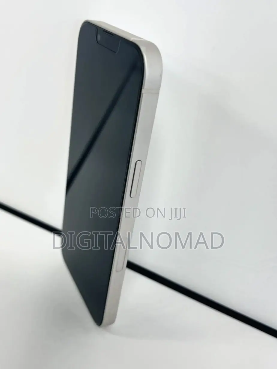 Apple iPhone 13 128 GB White