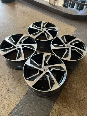 Harrier Modals Japan Rims Size 17