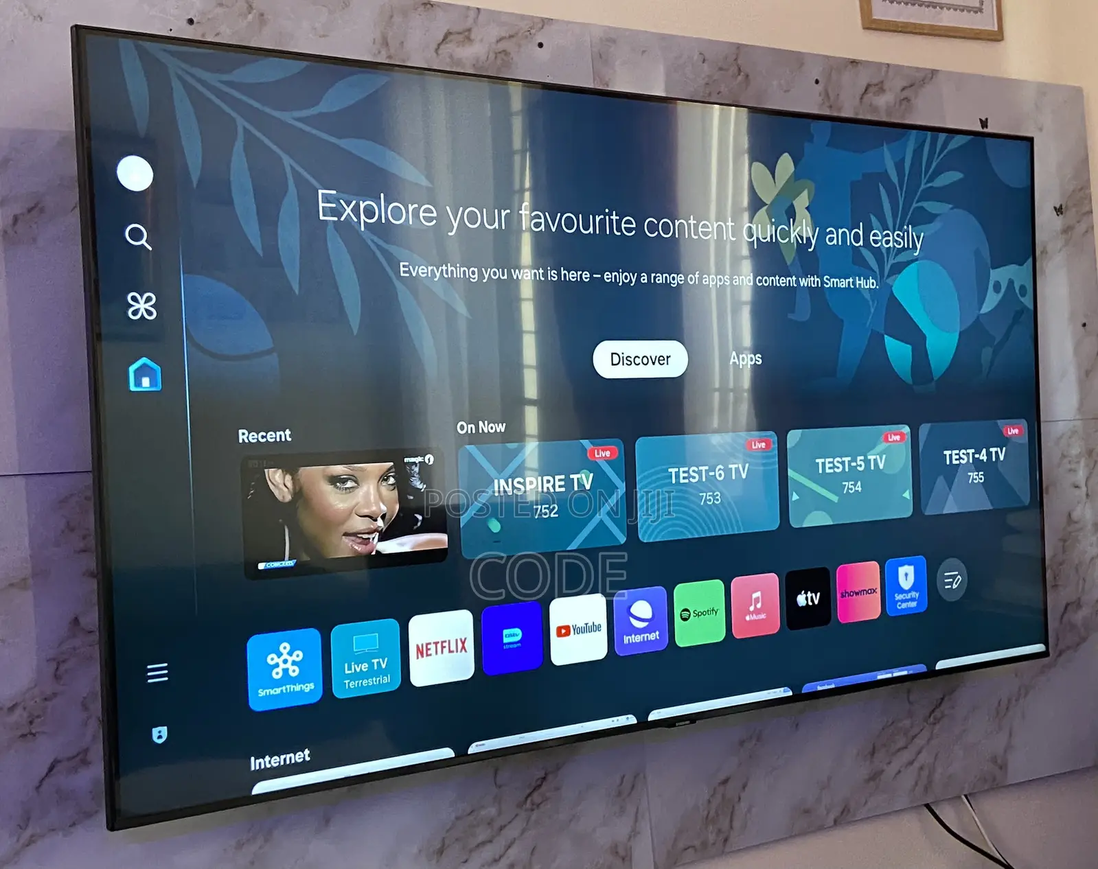 Samsung 65"inches Crystal UHD 4K Smart TV