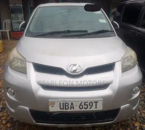 Toyota IST 2008 Silver