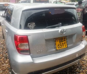 Toyota IST 2008 Silver