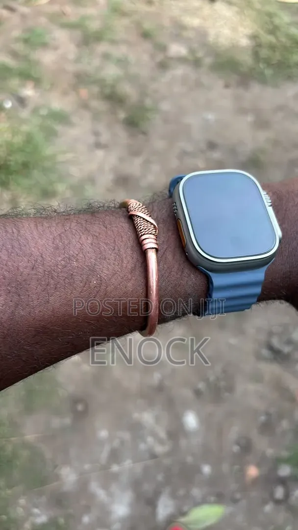 Apple Watch Ultra 3 GPS + Cellular 49mm Premium Running and Multisport