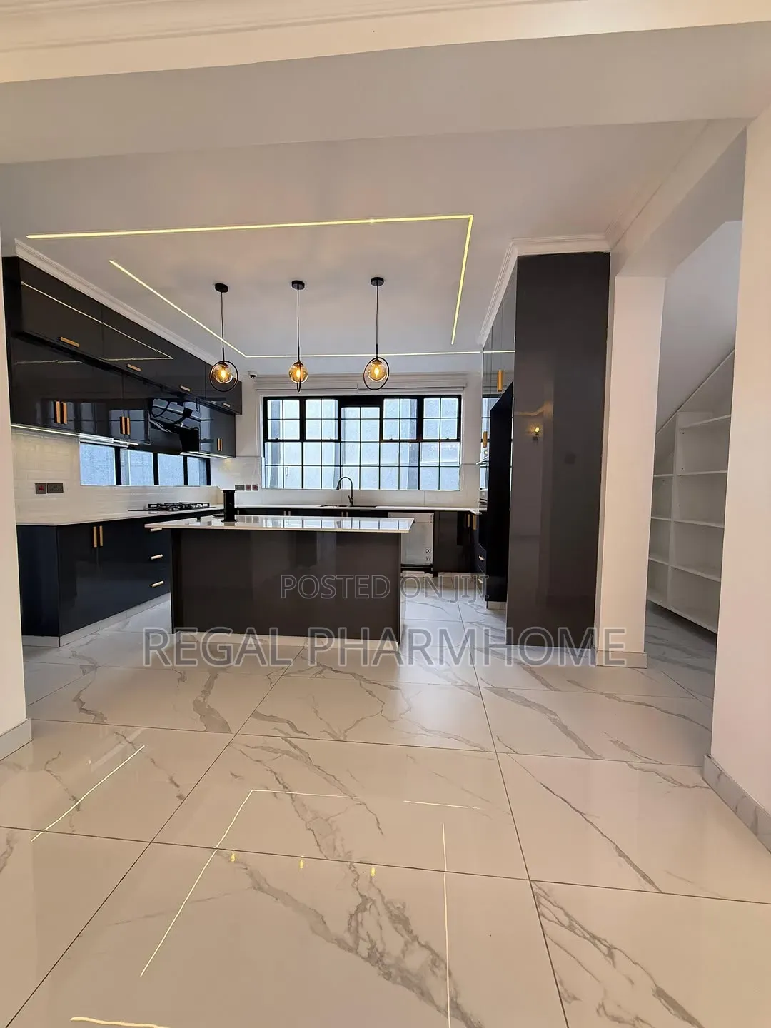 4bdrm Apartment in Akright, Central Division for rent