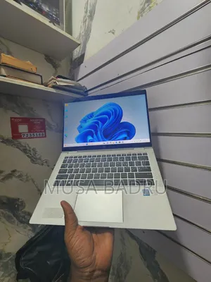 New Laptop HP EliteBook x360 1030 G4 8GB Intel Core i7 SSD 256GB