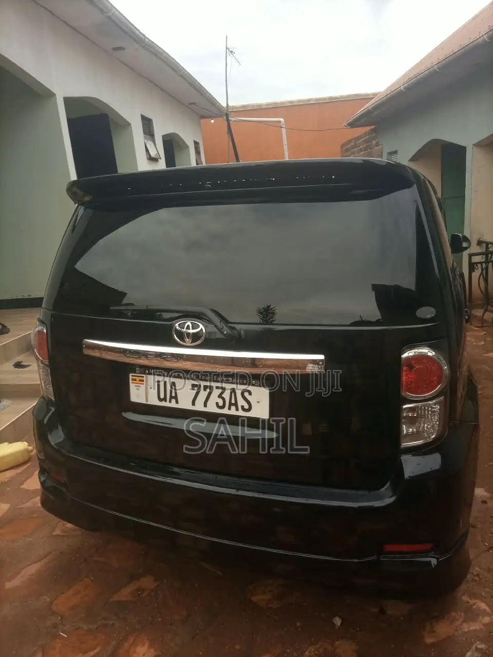 New Toyota Rumion 2025 Black