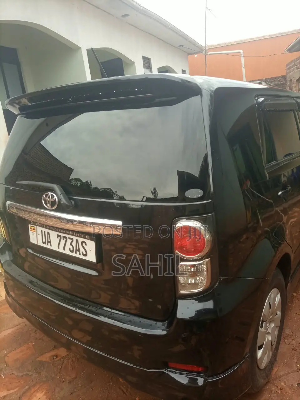New Toyota Rumion 2025 Black