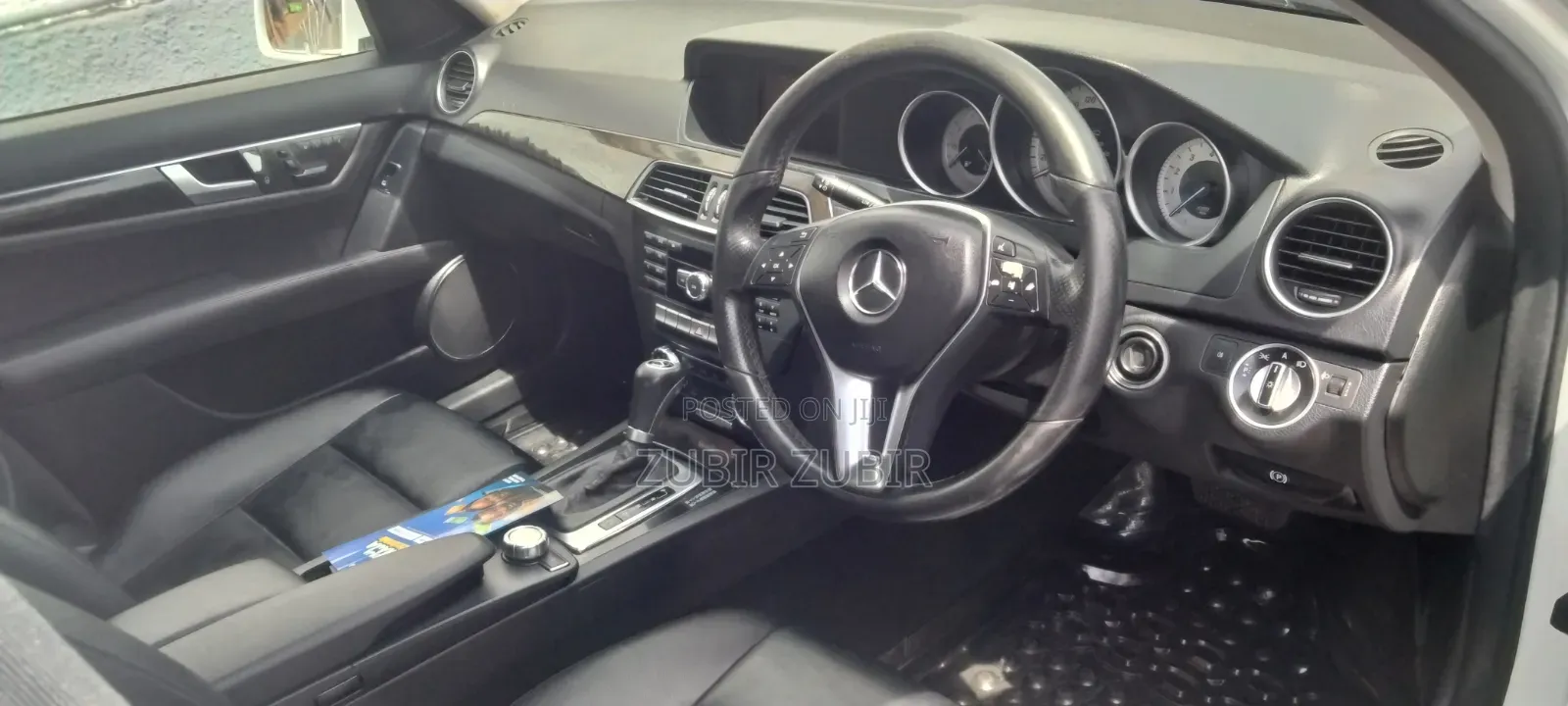 Mercedes-Benz C200 2011 White
