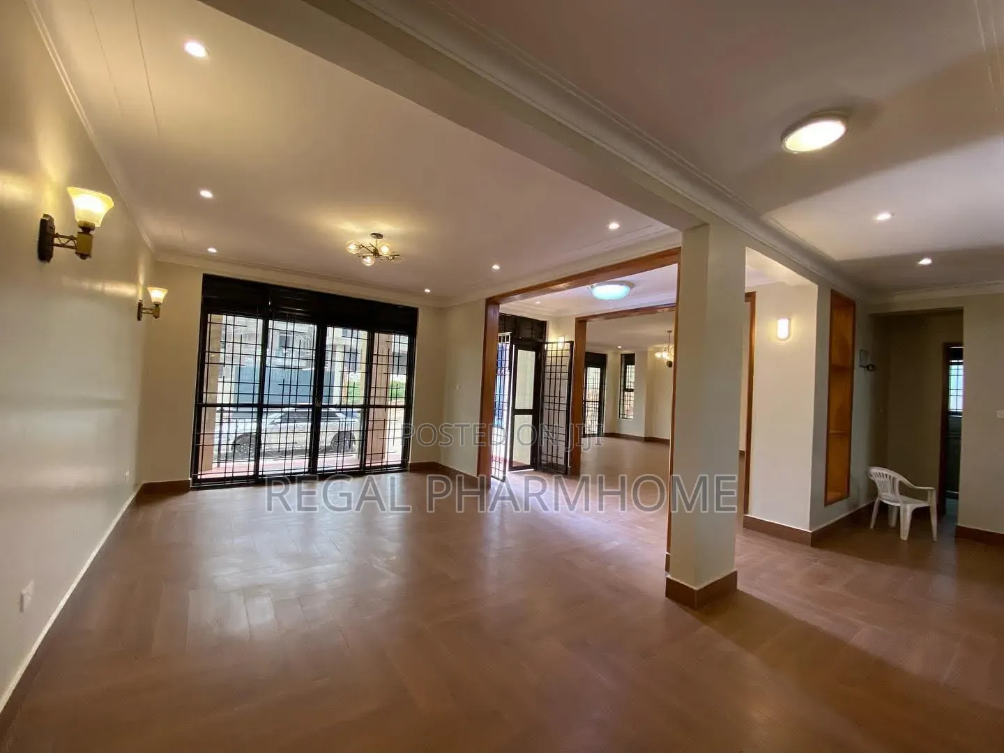 4bdrm Duplex in Akright, Central Division for rent