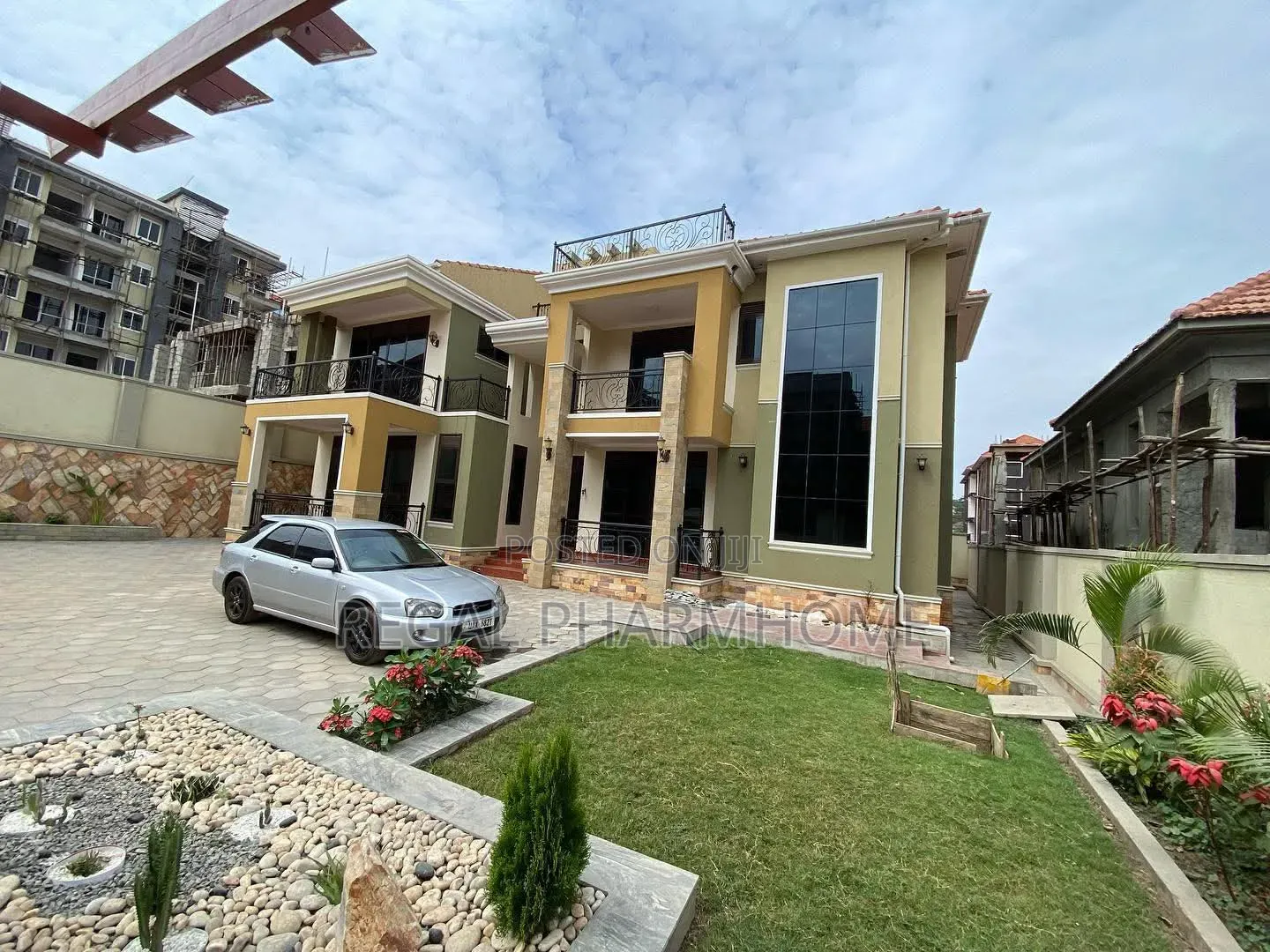 4bdrm Duplex in Akright, Central Division for rent