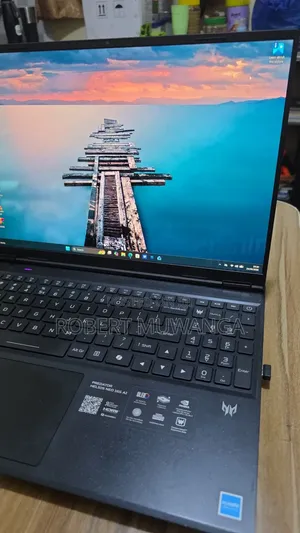 Laptop Acer Predator Helios 16 AI 32GB Intel Core Ultra 9 SSD 1T