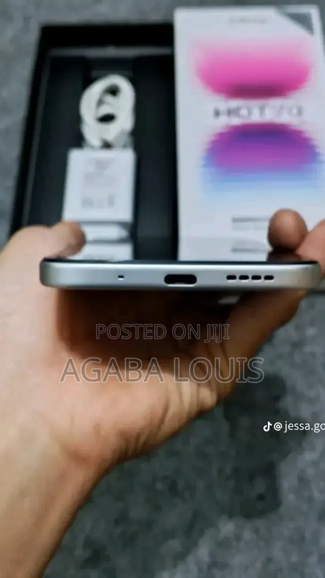 New Infinix Hot 70 128 GB Silver