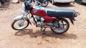 Bajaj Boxer 100 2023 Red