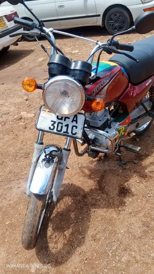 Bajaj Boxer 100 2023 Red