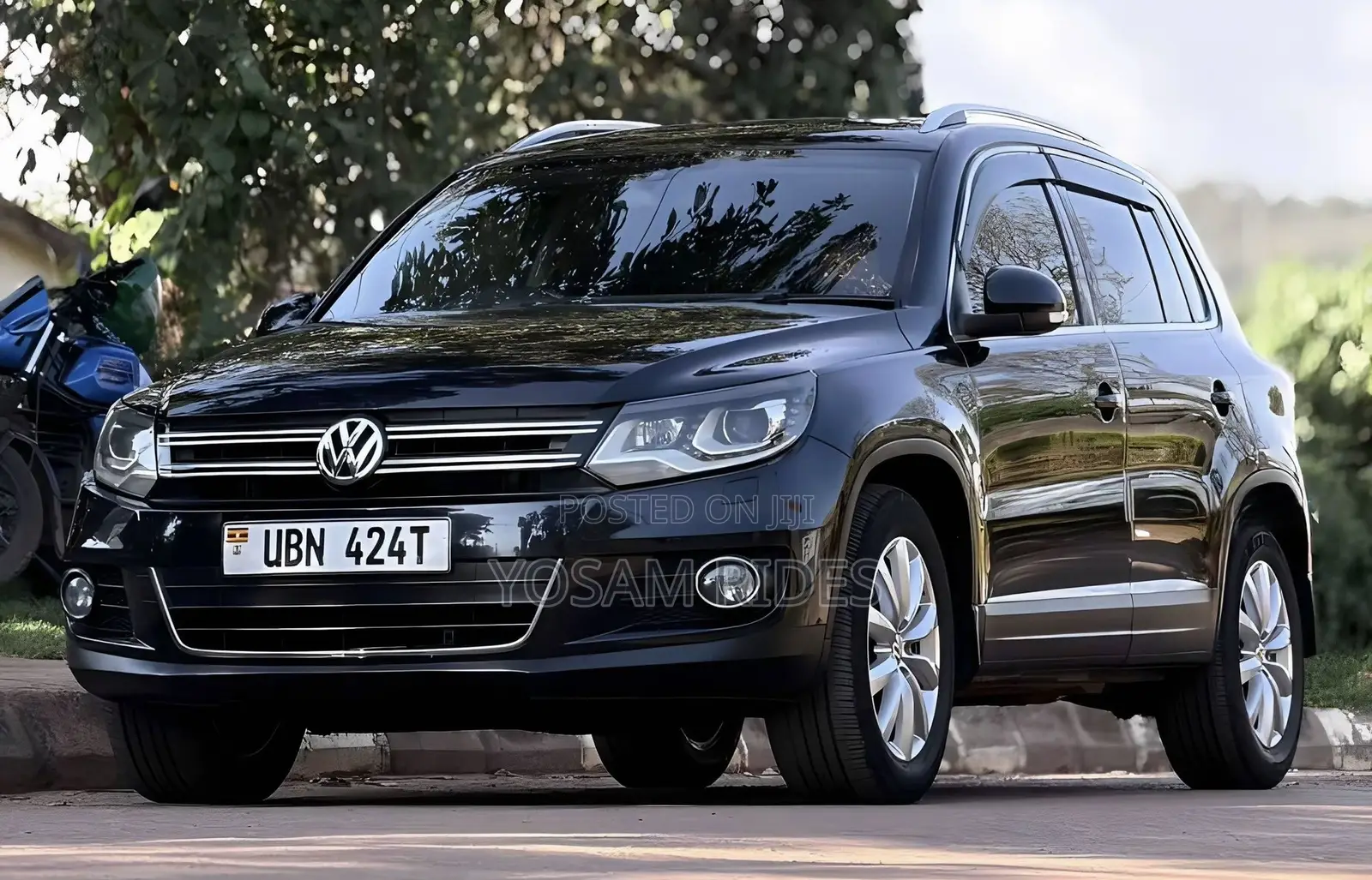 Volkswagen Tiguan 2.0 S Automatic 2012 Black