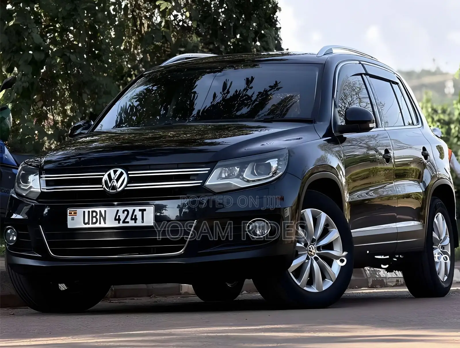Volkswagen Tiguan 2.0 S Automatic 2012 Black
