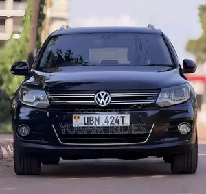 Volkswagen Tiguan 2.0 S Automatic 2012 Black