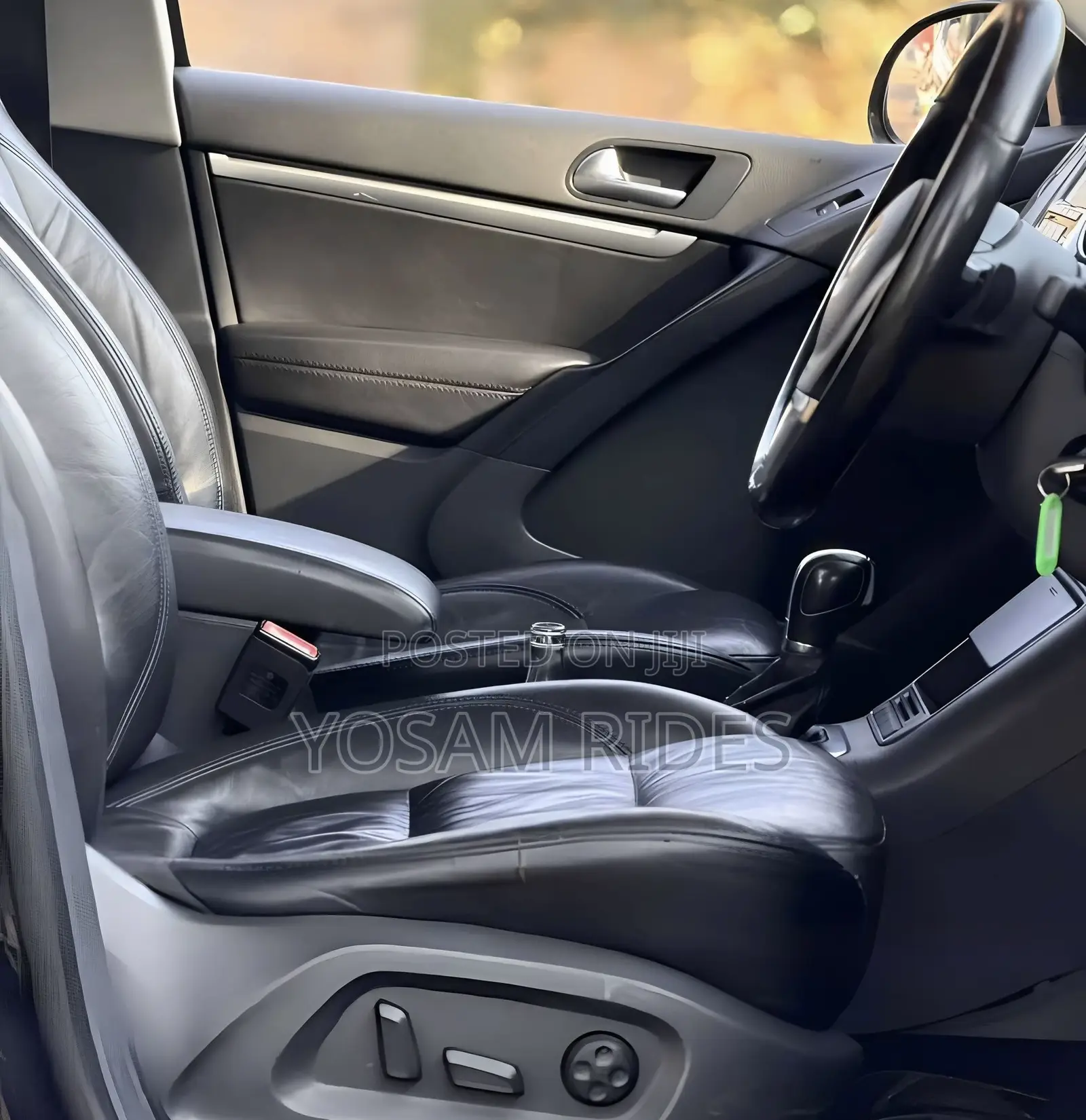 Volkswagen Tiguan 2.0 S Automatic 2012 Black