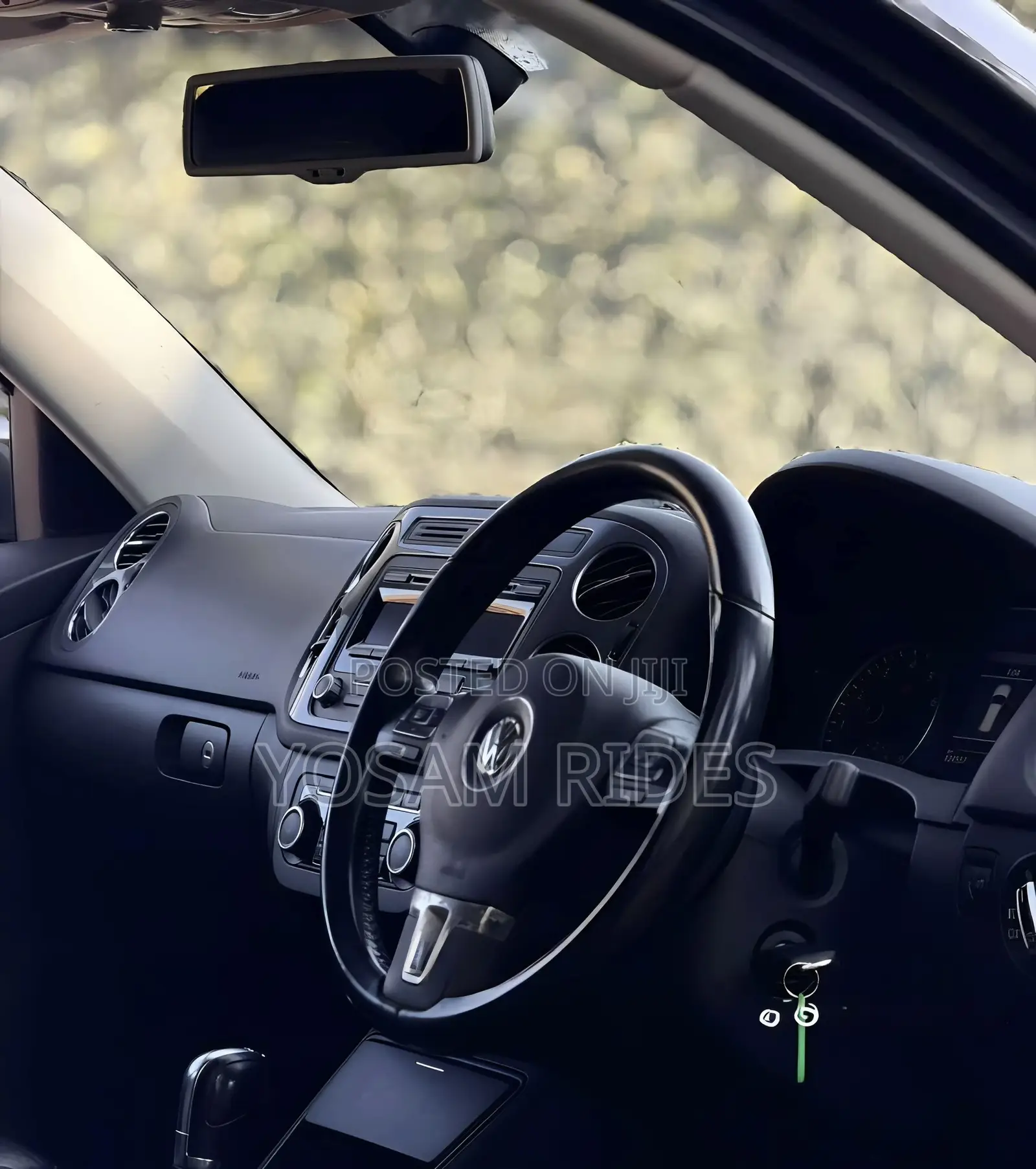Volkswagen Tiguan 2.0 S Automatic 2012 Black