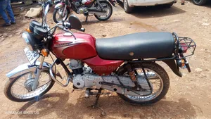 Bajaj Boxer 100 2023 Red