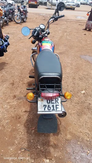 Bajaj Boxer 2019 Red