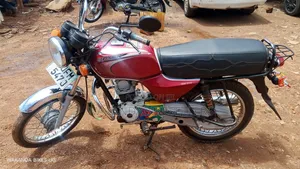 Bajaj Boxer 100 2022 Red