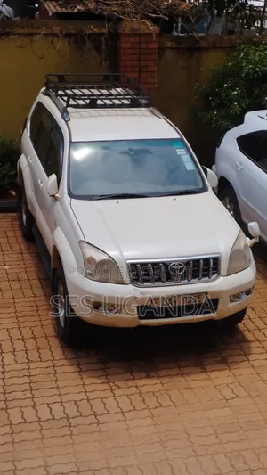 Toyota Land Cruiser Prado 2.7 5dr 2004 White