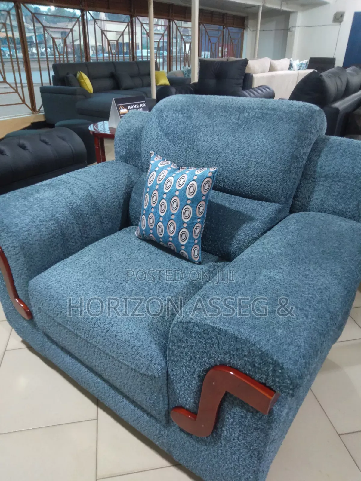 High Density 5 Seater Fabric Sofa Set