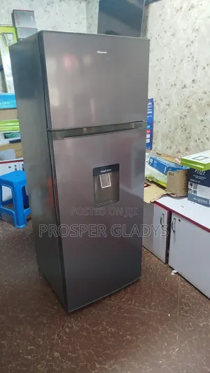 270 Litres Hisense Refrigerator Double Door With a Despenser