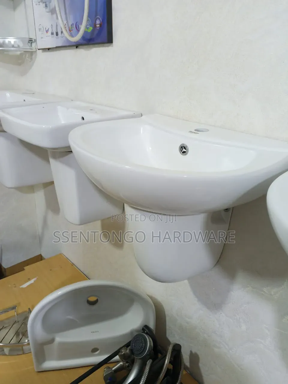 Hand Basin Complete Set Medium Size Good Evening/ All Types