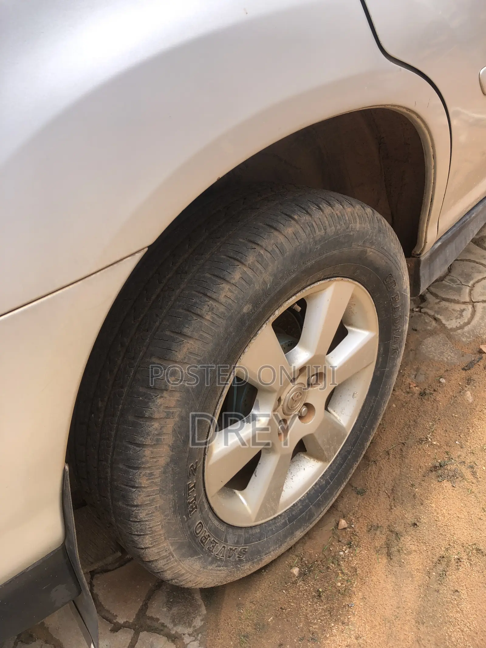 Toyota Harrier 2.4 4WD 2008 Gray