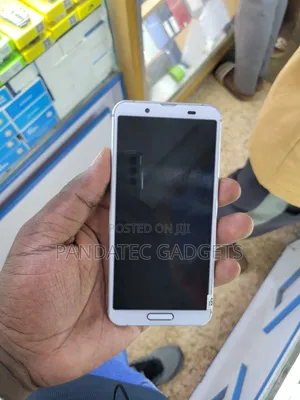 Sharp Aquos Sense 3 SHV45 64 GB White